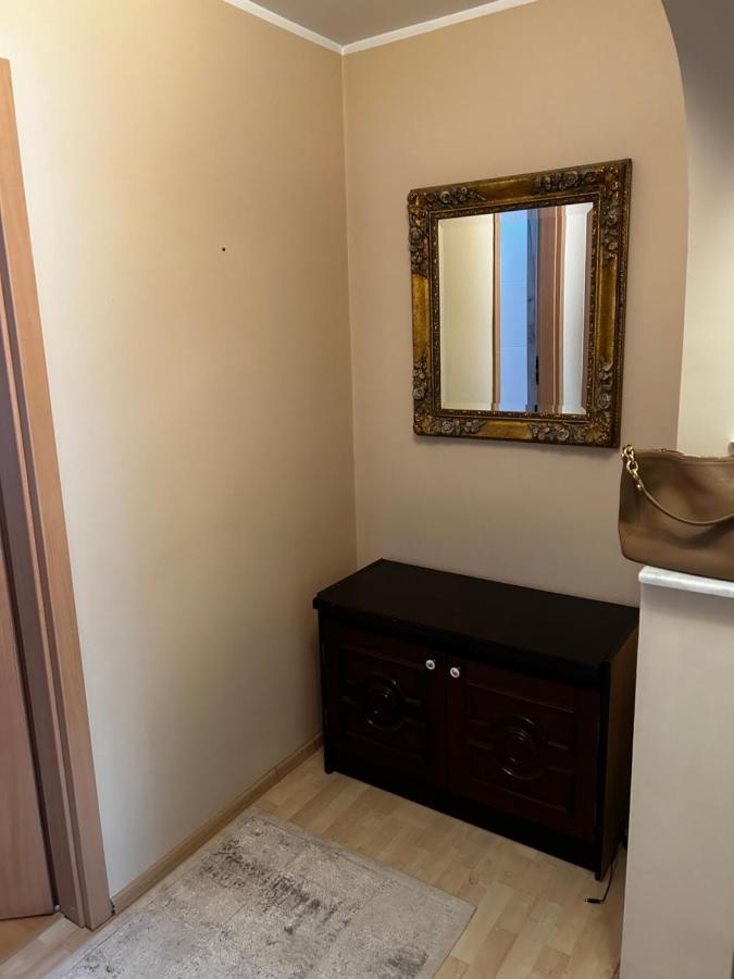 Lalelelor Apartment Сучава Экстерьер фото